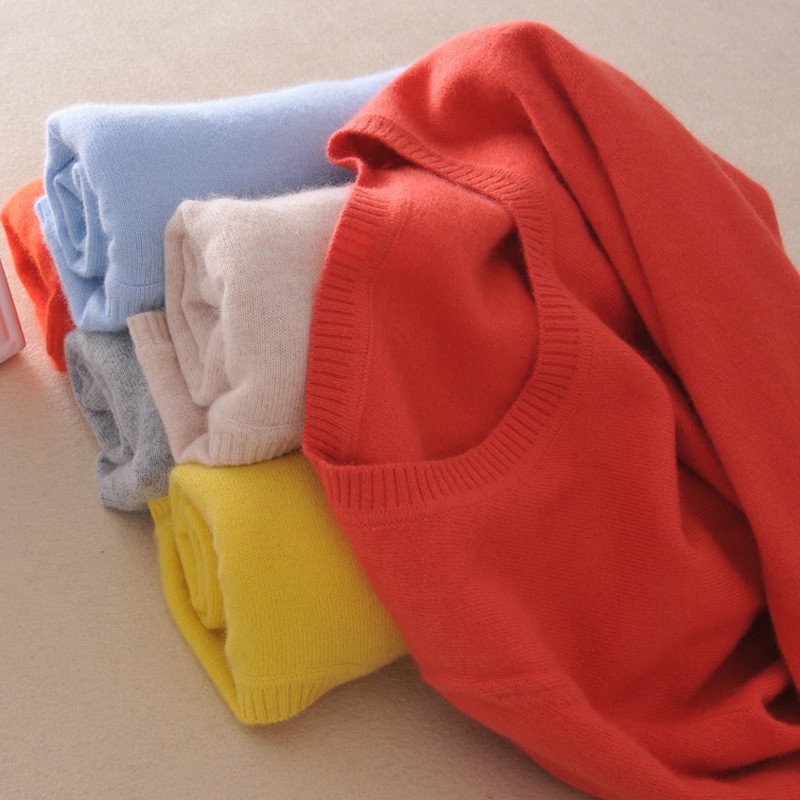 Autumn 2025 Women's Wear: Spring and Autumn sweaters, women's knitted sweaters, winter round-neck slimming sweaters, short pullover base layer Specification image