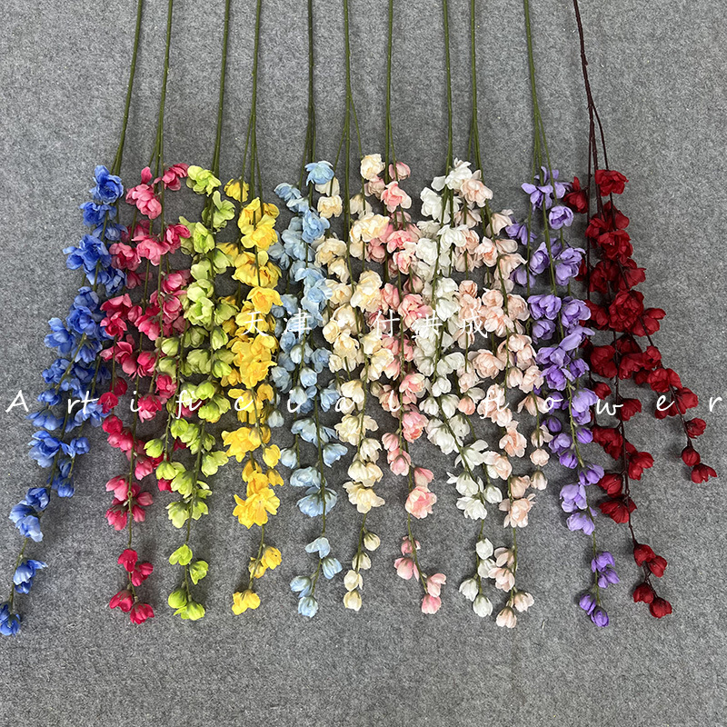 4-pronged violet, artificial rose, flying swallow, silk fabric, wedding hall, outdoor home decoration, ceiling flower wholesale bouquets details Picture