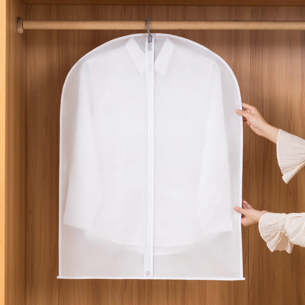 Customized clothes, dust cover, hanging bag, zipper, thickened overcoat, suit, hanging long down jacket, household transparent bag Application Scenario