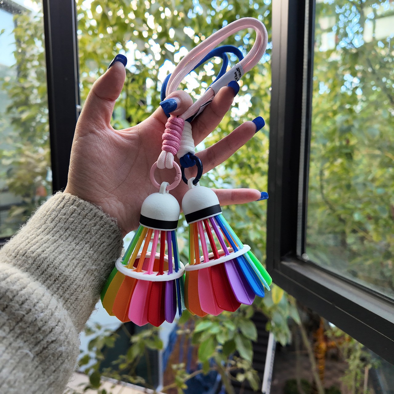 Silicone colored badminton pendants, keychains, backpacks, space design, badminton gifts for others as souvenirs details Picture