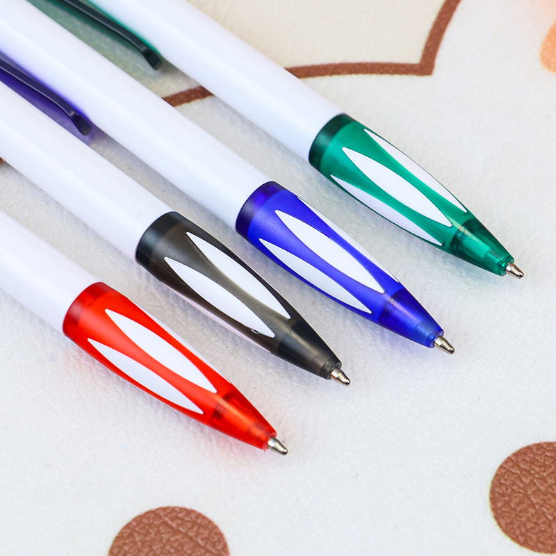Creative Rotating football press Ballpoint Pen 1.0 Black student water pen Smooth Oil Pen Office Signature pen Application Scenario