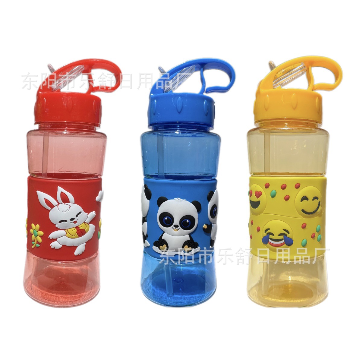 厂家直供新款夏季卡通图案可爱水杯学生儿童便携大容量软胶吸管杯