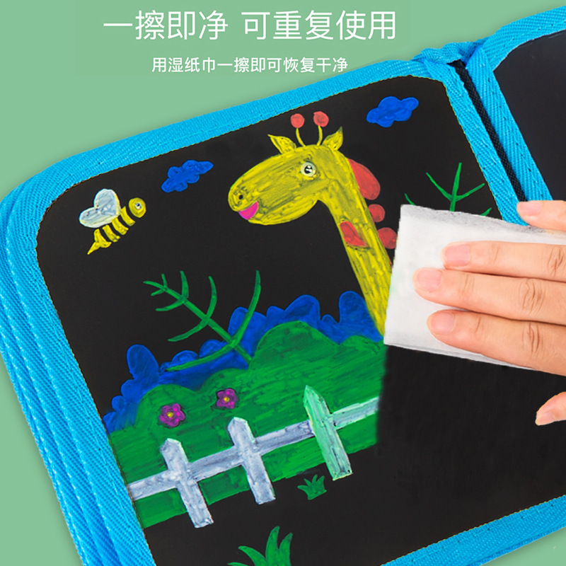 Children's drawing board, portable doodling book, erasable chalk, blackboard, home drawing book, folding baby writing board Application Scenario