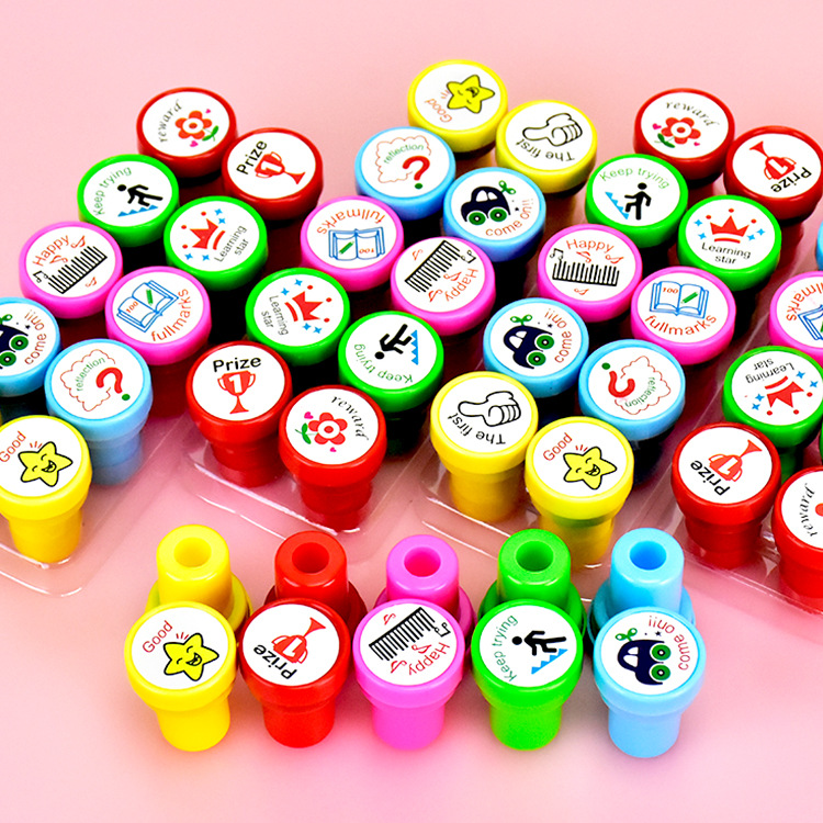 Wholesale of 10 new pvc plastic English encouragement stamps for kindergarten reward children's toy cartoon stamps details Picture