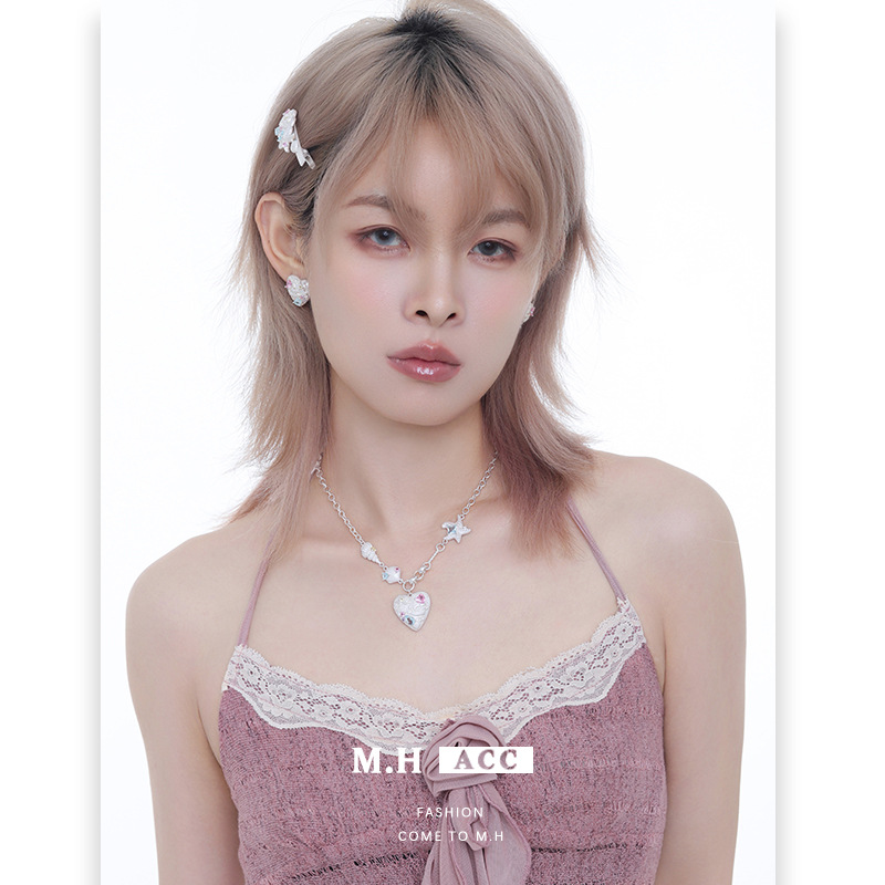 Tidal Star Shell Heart Necklace for women's summer vacation style, sweet original design, high-end, exquisite and light luxury collarbone chain details Picture