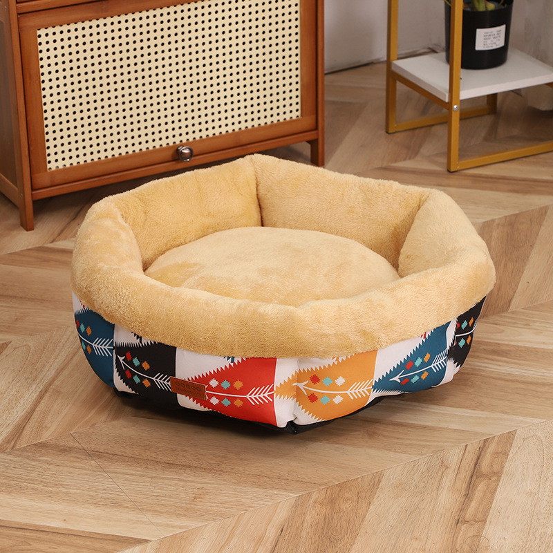 Wholesale dog bed pet pads, cat beds, small and medium-sized dog cold-proof fleece pet beds, hexagonal pet sleeping and warming pads details Picture