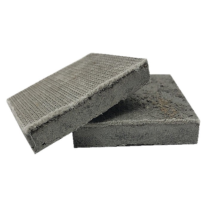 水泥毯浇水固化路面硬化水泥复合毯水渠防水护坡鱼塘新材料水泥毯白底实物图