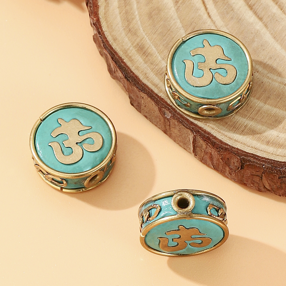 Tibetan-style Nepalese blue turquoise bucket beads, retro ethnic style DIY jewelry accessories, partition beads, brass inlaid cultural play beads