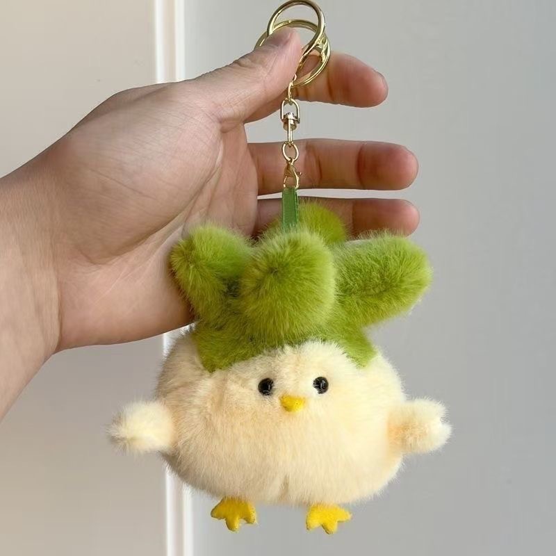 Garlic bird doll, plush toy, White Little vegetable chicken, funny cultural and creative figurine, keychain, bag, pendant, gift Application Scenario