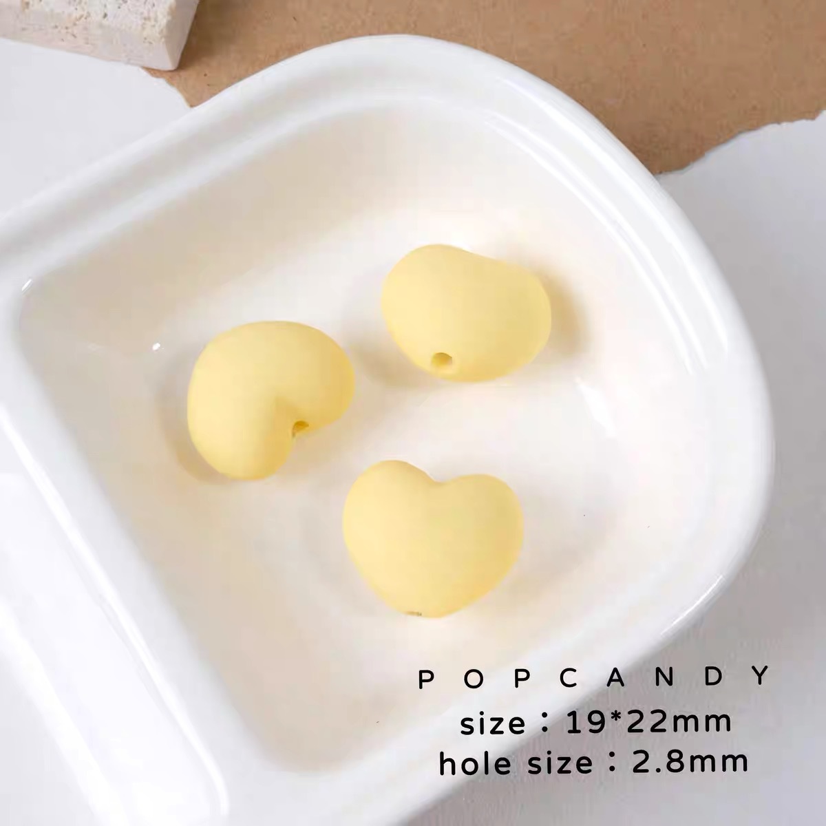 Acrylic hand feel paint, rubber, fat heart, beaded, DIY mobile phone chain, keychain, accessory, beads Specification image