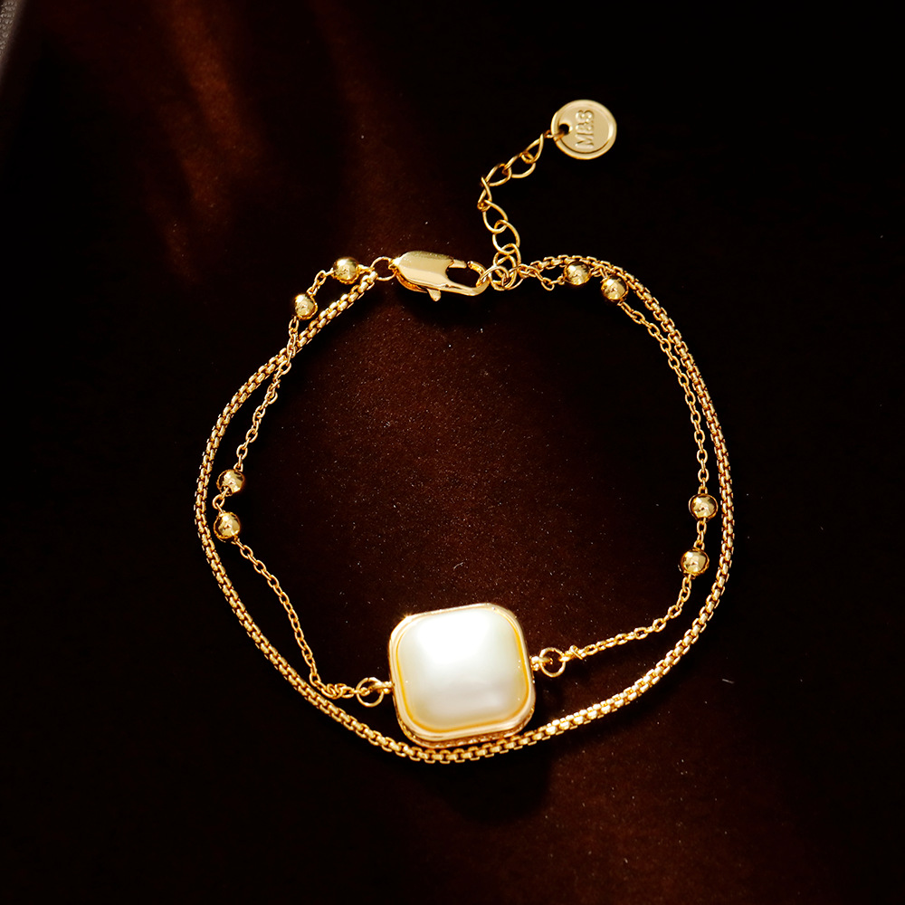 Hyacinth simple geometric cube sugar resin pendant bracelet with double-layer layering 2025 Douyin bestseller, a light luxury and high-end accessory for women Specification image
