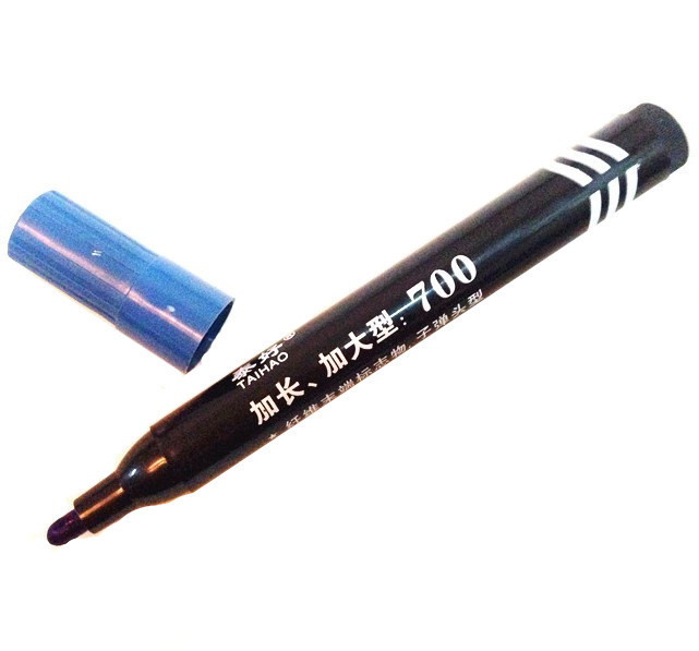 700-type oil-based marker pens, logistics and express delivery, shipping marks, advertising pens, marker pens, red, blue and black large-head pens wholesale Application Scenario