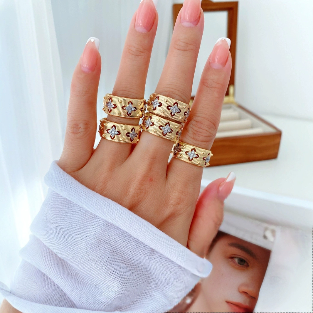 Wholesale of Italian hand-brushed court-style two-color gold craft fabric rings and real gold electroplated bracelets details Picture
