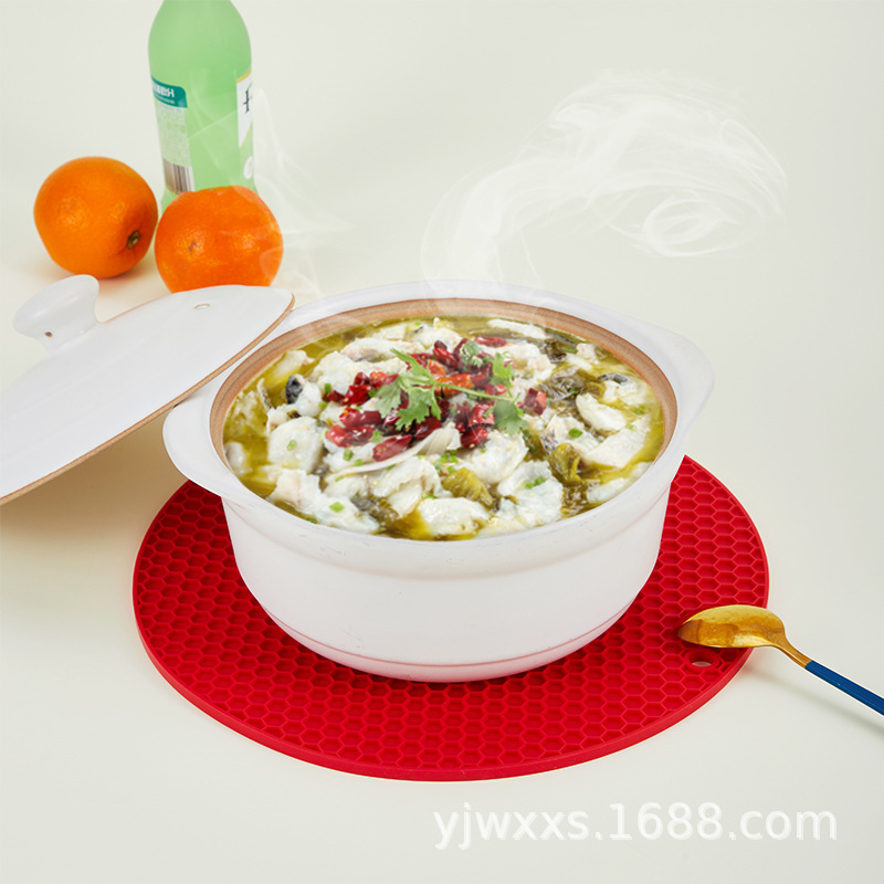 杯垫/一棵树隔热垫/隔热垫一棵树/棉线西餐垫/餐垫产品图