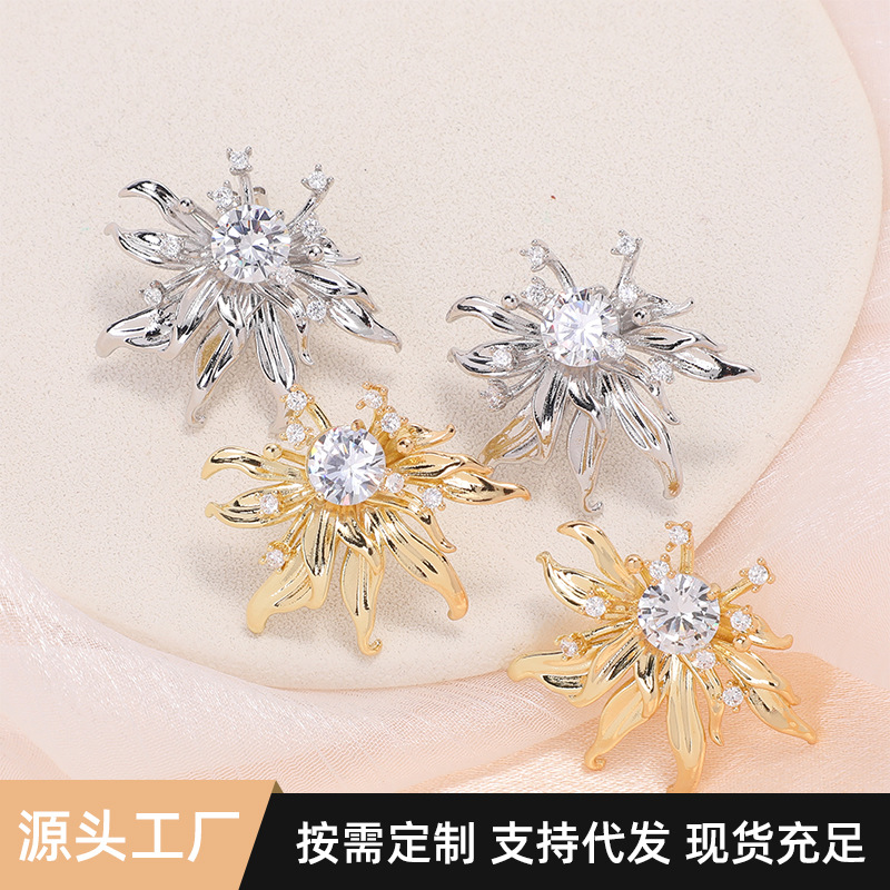铜镀18K真金耳钉2025新款花卉菊花耳饰 厂家现货批发低过敏性饰品