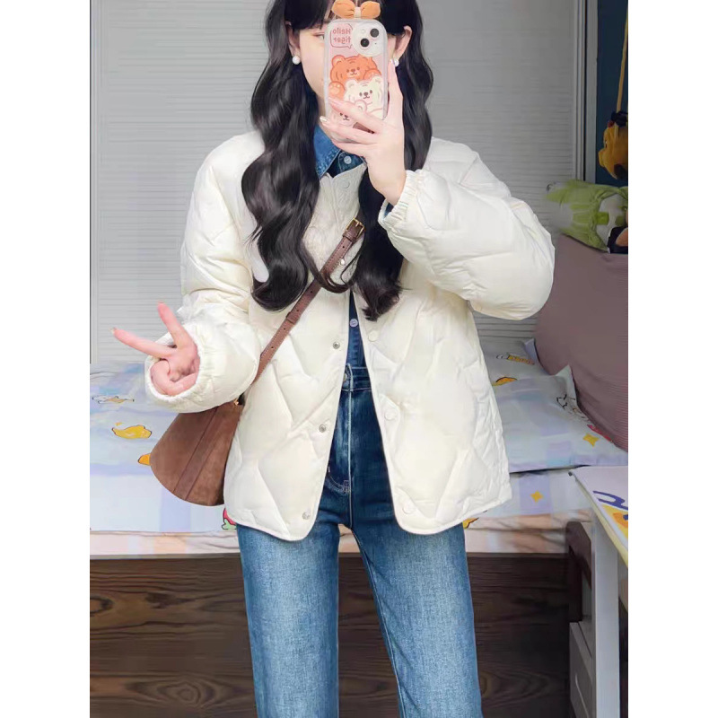 2025秋冬短款菱格圆无领轻薄羽绒服女士内胆白色鸭绒时尚休闲外套产品图