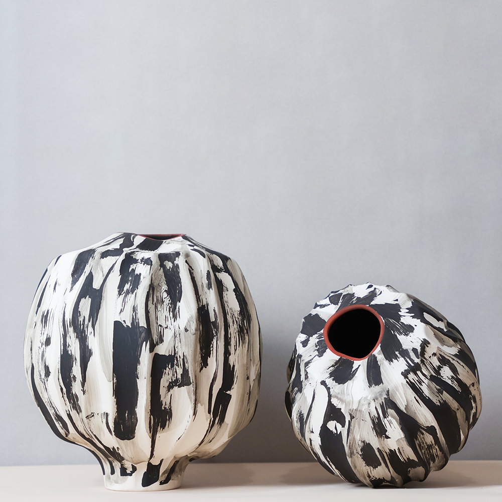 In 2025, natural clay handcrafted wabi-sabi hand-painted ceramic vintage vases, flower vases and ornaments with a sense of high-end aesthetics from the Song style details Picture
