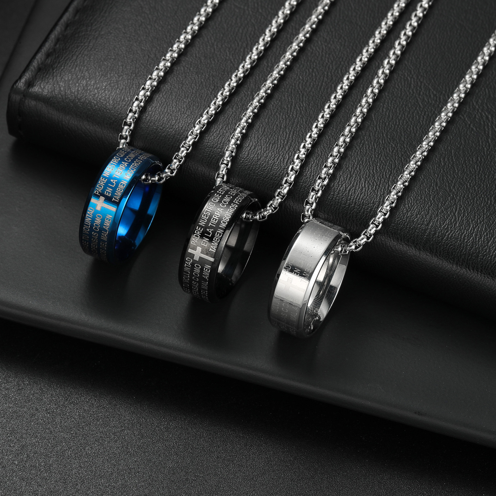 Aliexpress Amazon classic 60cm pearl chain versatile sweater chain, European and American trendy men hip-hop punk style pendant