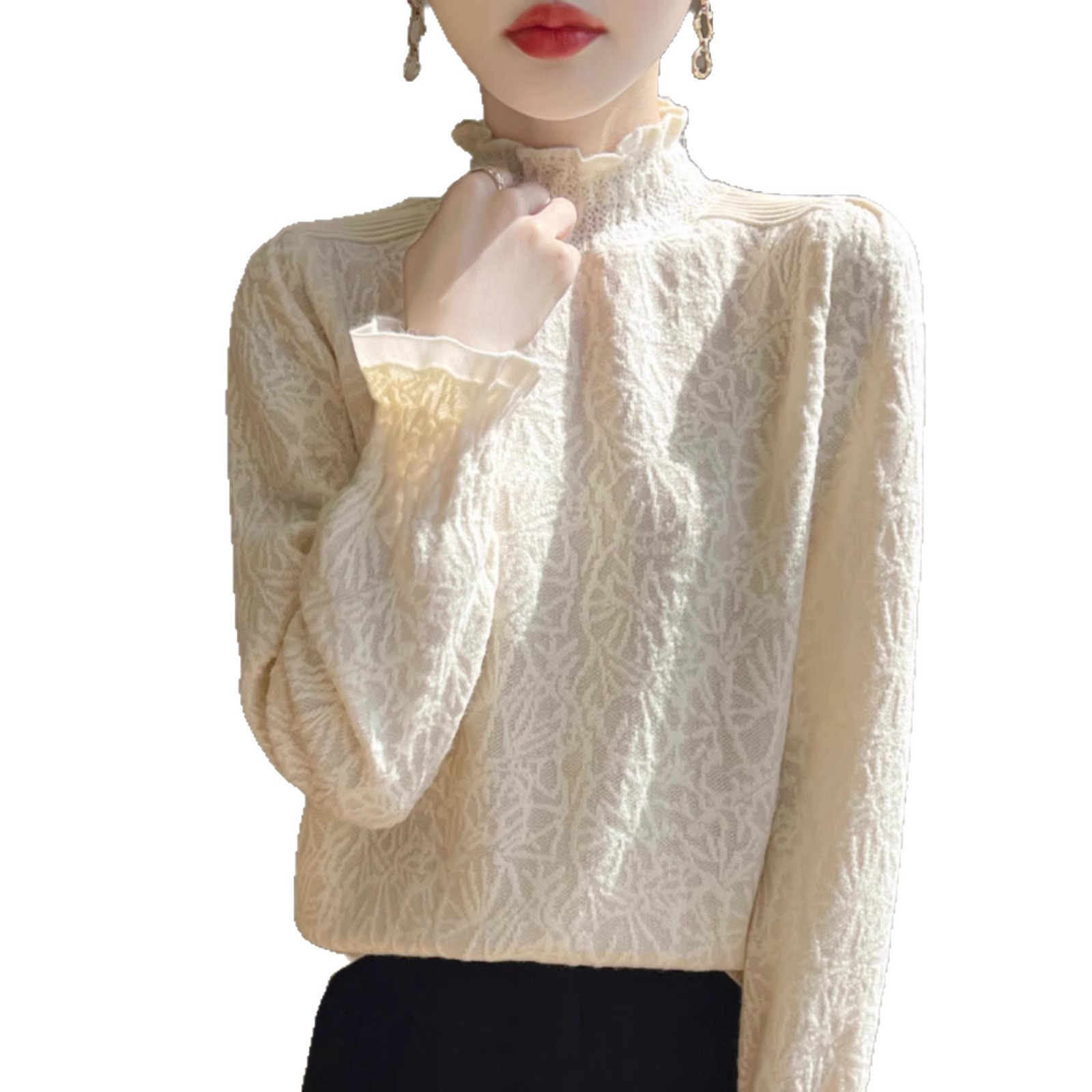 The 2025 autumn/winter new style lace and black ear-trimmed semi-high neck base layer for women is super stylish. Pair it with an A9325 sweater Item Picture