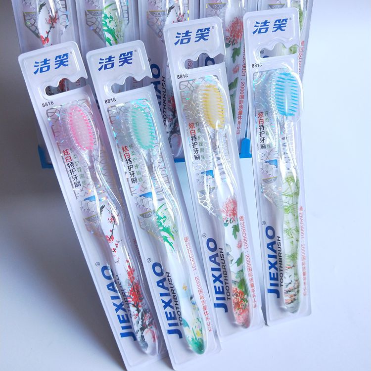 Printed toothbrushes, crystal printed toothbrushes, soft bristle toothbrushes: 2 yuan wholesale, 1 yuan per piece wholesale Specification image