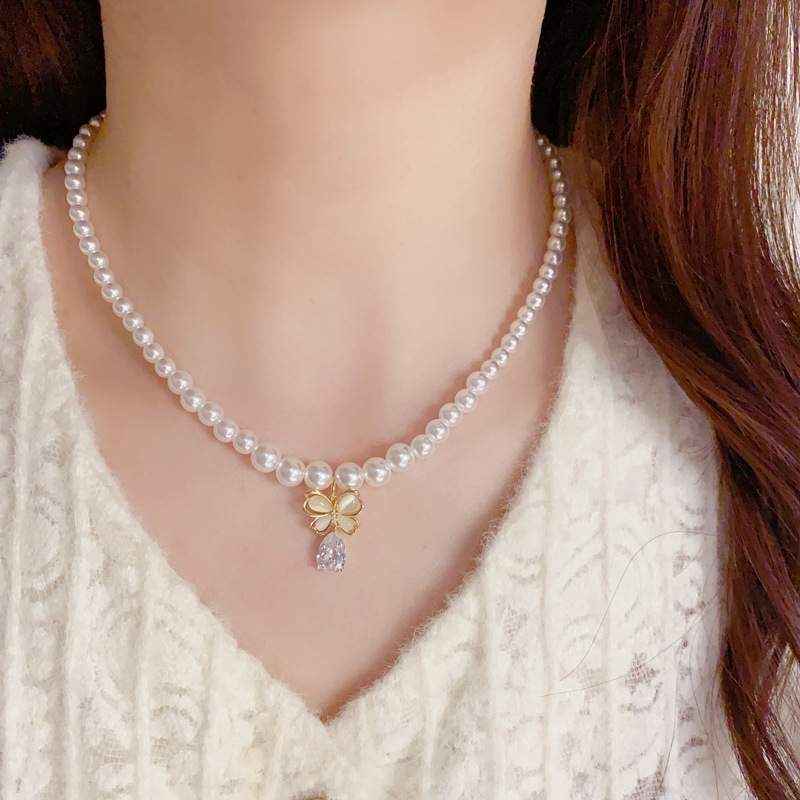 French fashion cat's eye stone butterfly teardrop-shaped pendant pearl necklace, girlish, sweet and high-end collarbone chain