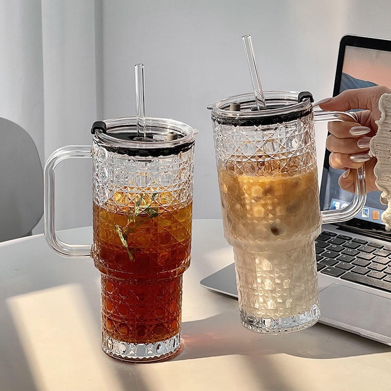 Creative large-capacity glass cups, handle beverages, cola cups, transparent covered straw cups, household double-drinking cups, water cups details Picture