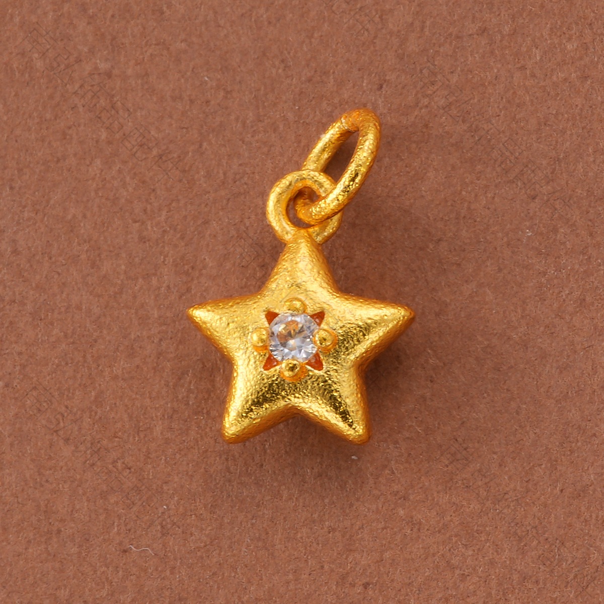 Ancient Vietnamese sand gold color retention zirconium five-pointed star pendant bracelet necklace clasp DIY jewelry accessory Application Scenario