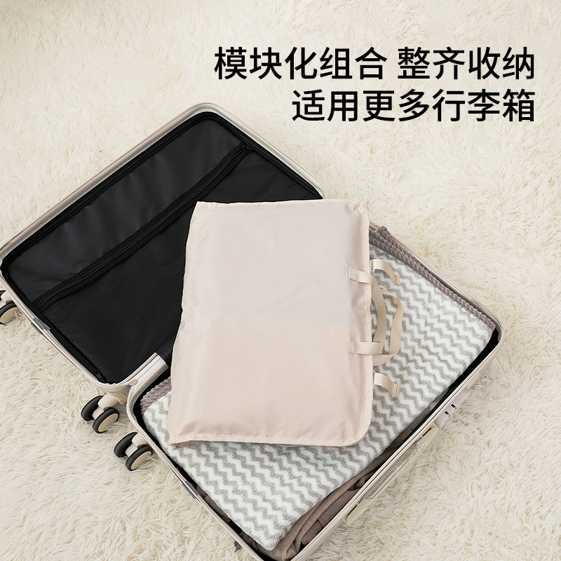Lazy seven-in-one travel storage bag, luggage storage and organization bag, clothes hanging bag, underwear storage and sorting bag Application Scenario