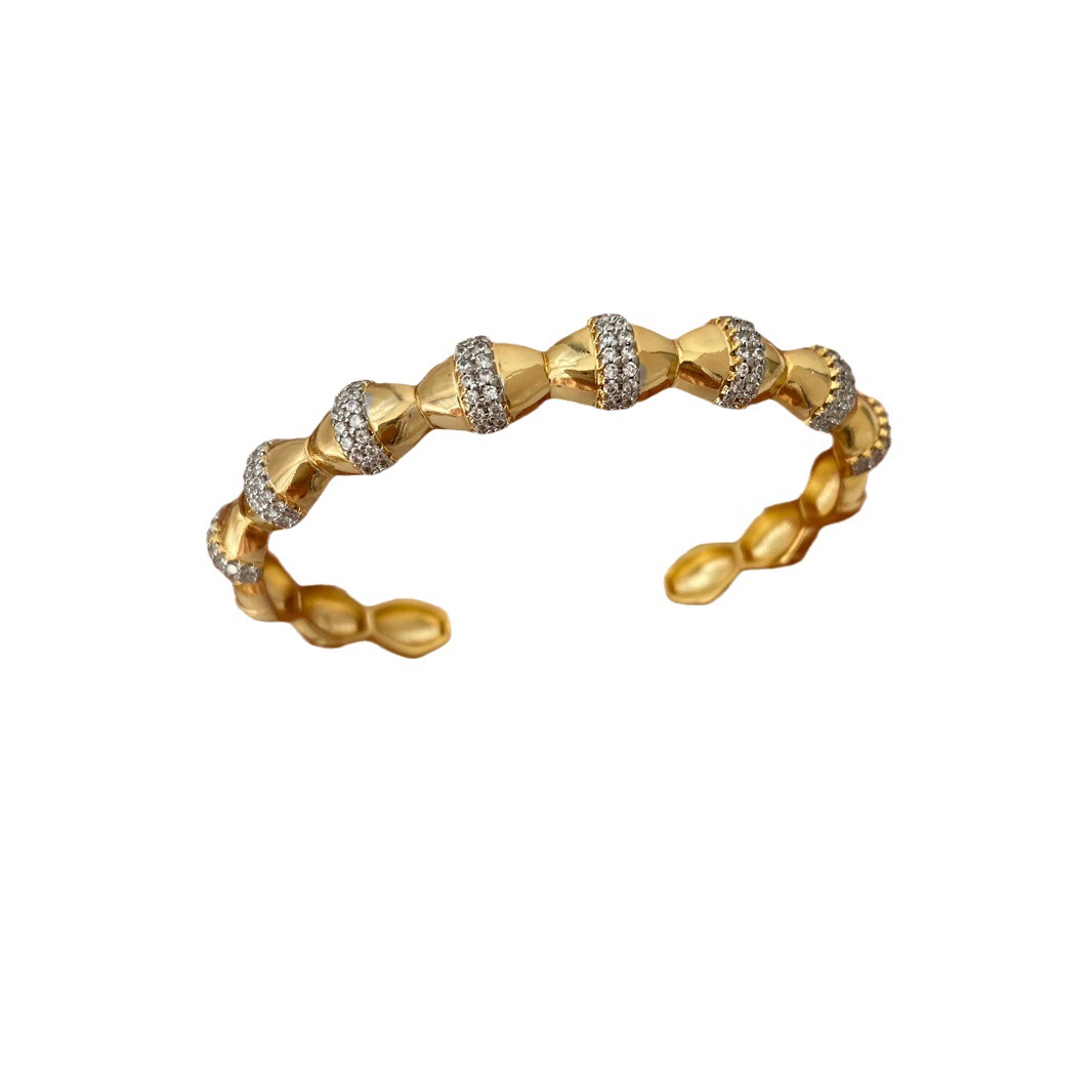 import白底实物图