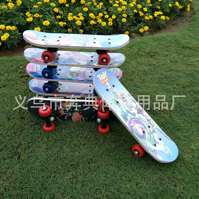 43CM double-sided printed double-lifted four-wheel scooter manufacturer, children's maple wood skateboard, three and four-wheel gift scooter Specification image