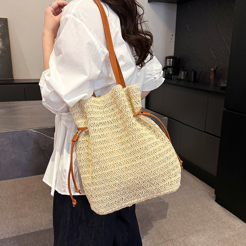 Cross-Border Straw Woven Bag, Laid-Back Style Woven Single-Shoulder Bag For Women, New Large-Capacity Drawstring Handbag, Fashionable, Trendy And Personalized Bag, Women's Handcrafted Straw Woven Bag Specification drawing