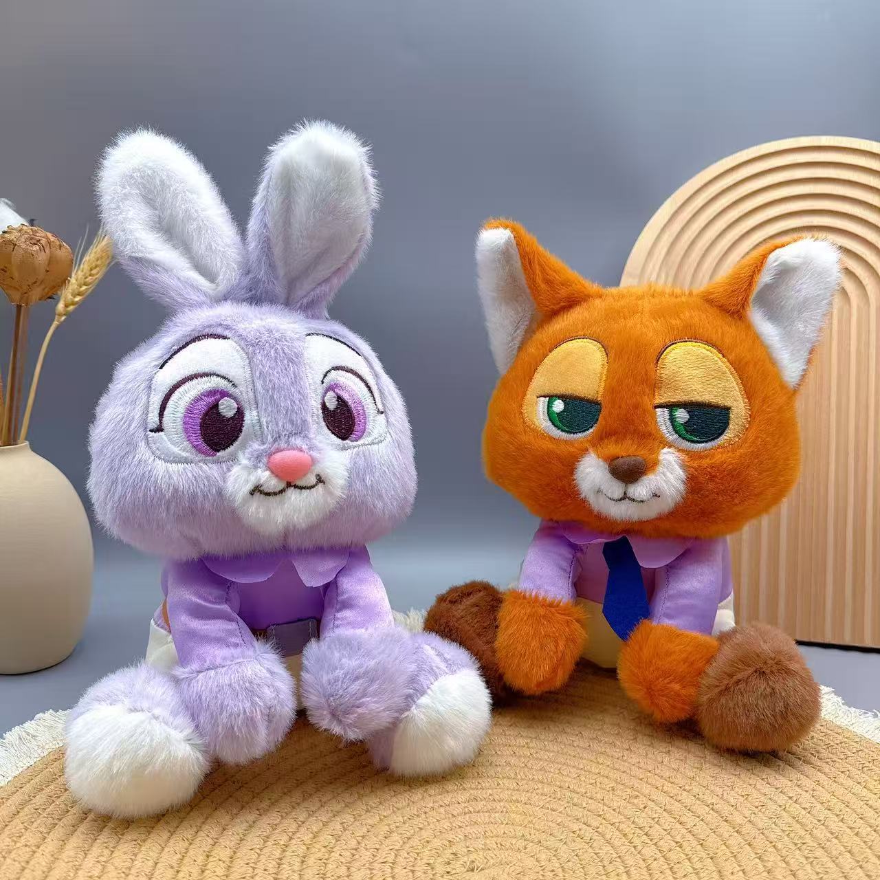 Plush toys, cartoon and anime merchandise, foxes, rabbits, claw machines, claw machines, children's dolls, gifts, animals, bears details Picture