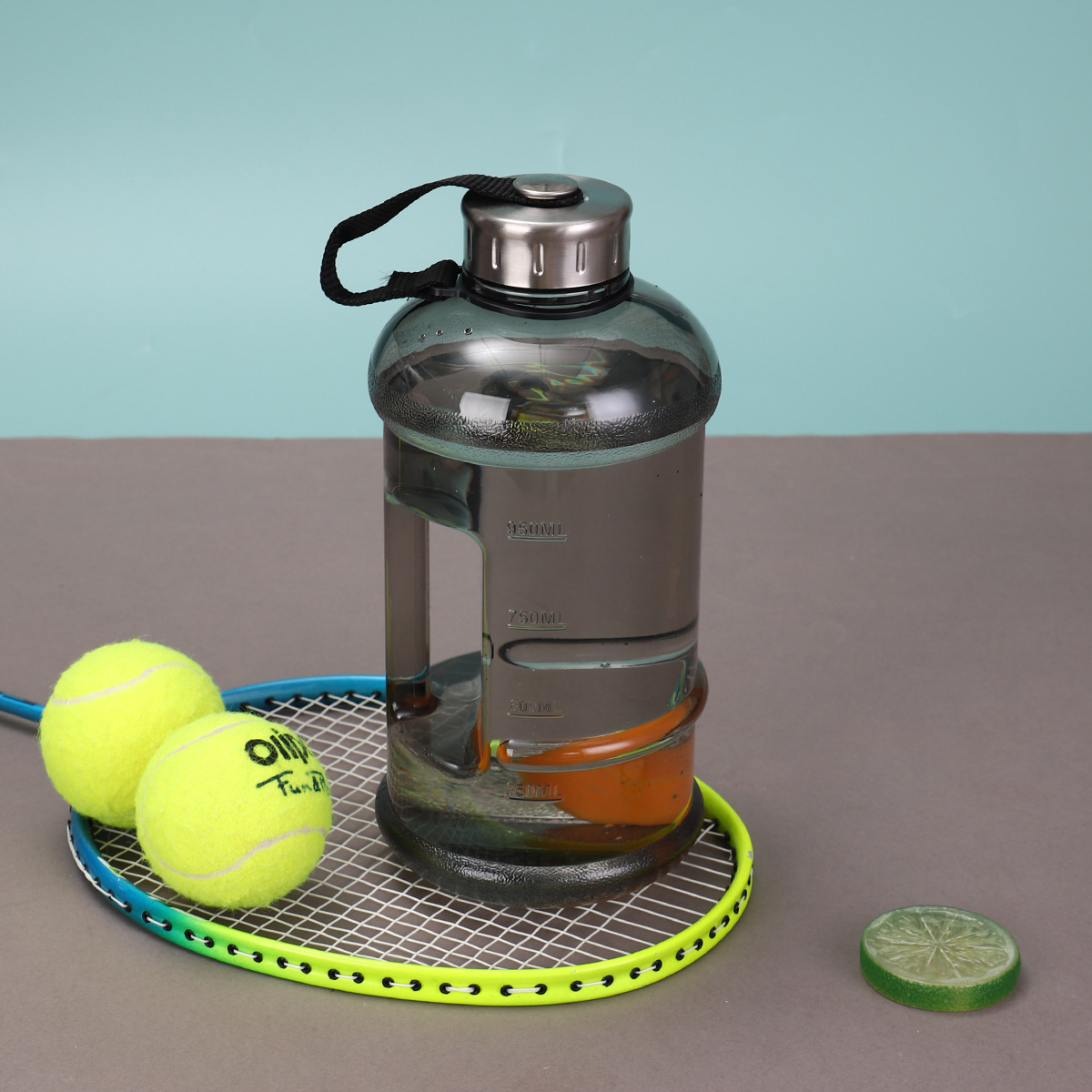 Summer fitness tonton bucket Men's plastic space kettle 1.5L steel lid portable large-capacity outdoor sports water bottle details Picture