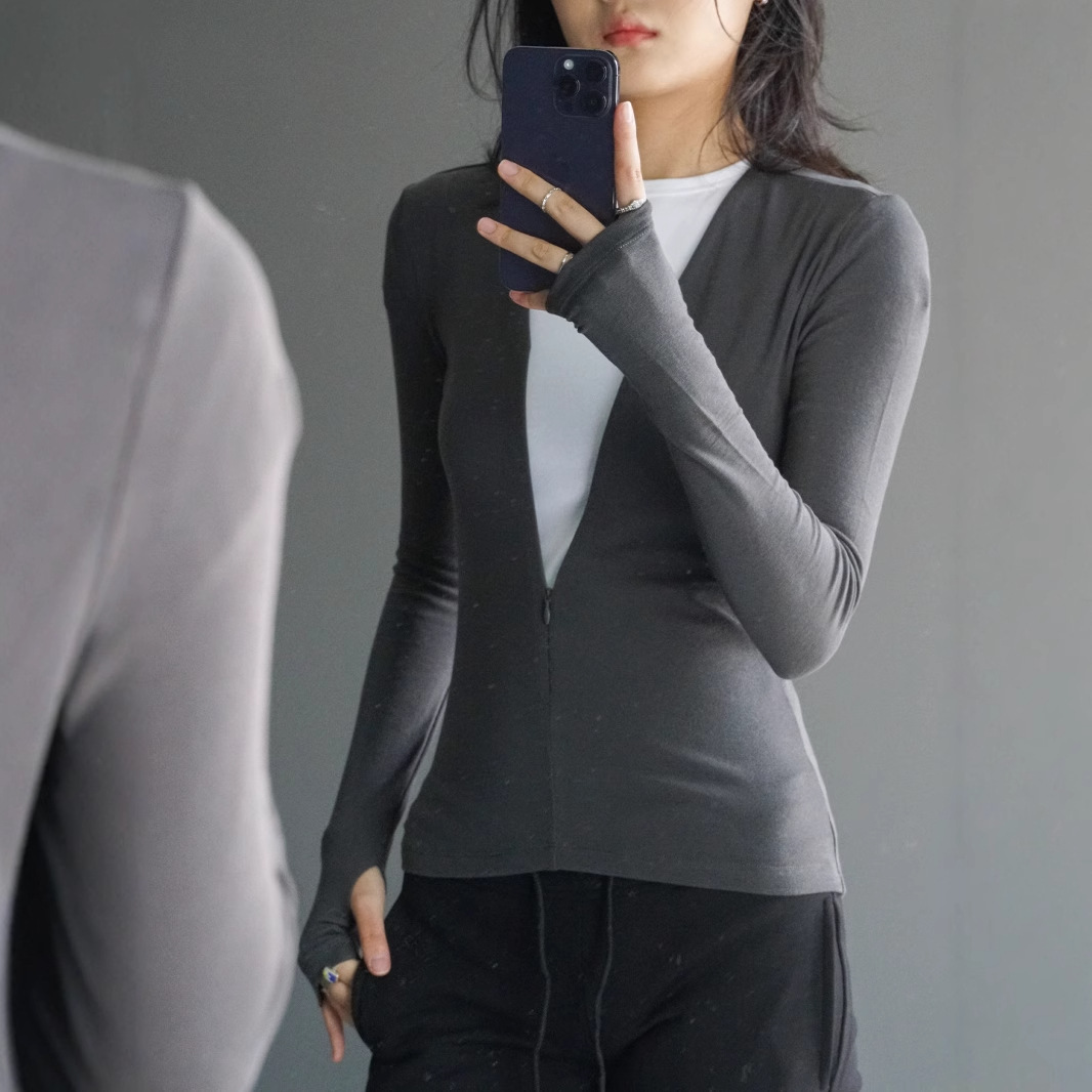 New Tencel wool slimming layering, adjustable V-neck slimming knitted top, long-sleeved T-shirt, women 4511 Specification image