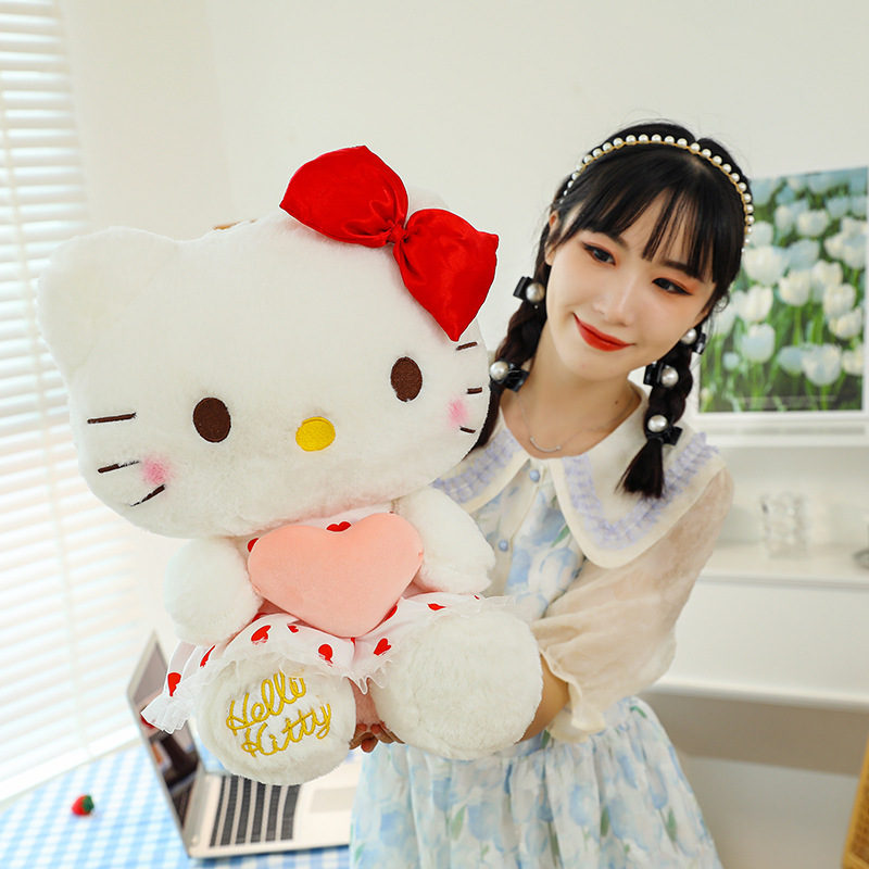New heart-hugging KT cat doll, gauze dress, hellokitty plush toy, Hello Kitty birthday gift wholesale Application Scenario