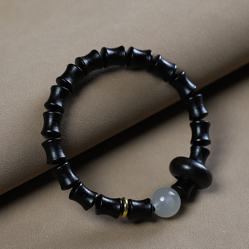 Original green sandalwood bracelet for women, forest style student finger winding soft cultural play Buddhist prayer beads, sandalwood bamboo joint single circle judge bracelet Specification image