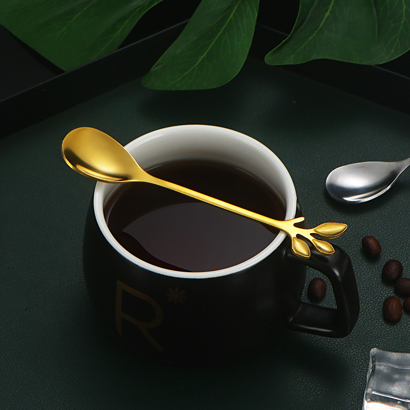 Creative gift spoons, gift spoons, leaf spoons, fork knives, stainless steel cakes, coffee spoons, bird's nest desserts details Picture