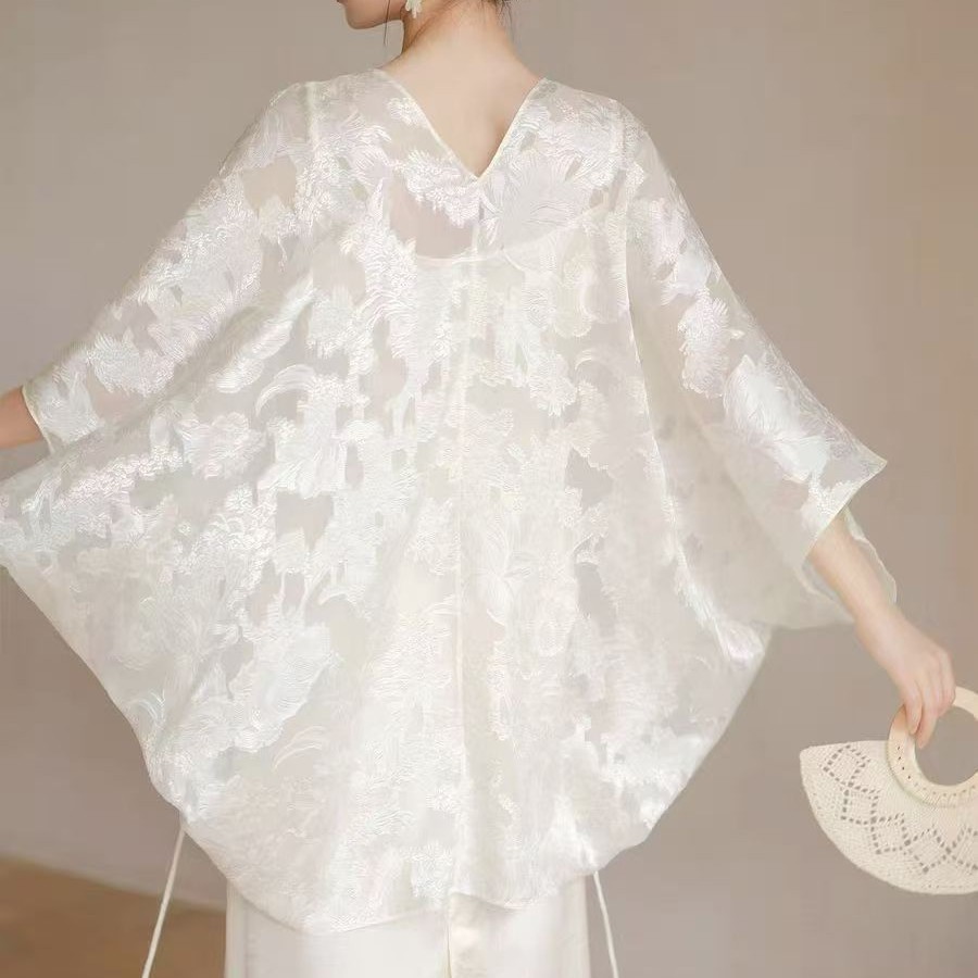 布艺绣品实物图