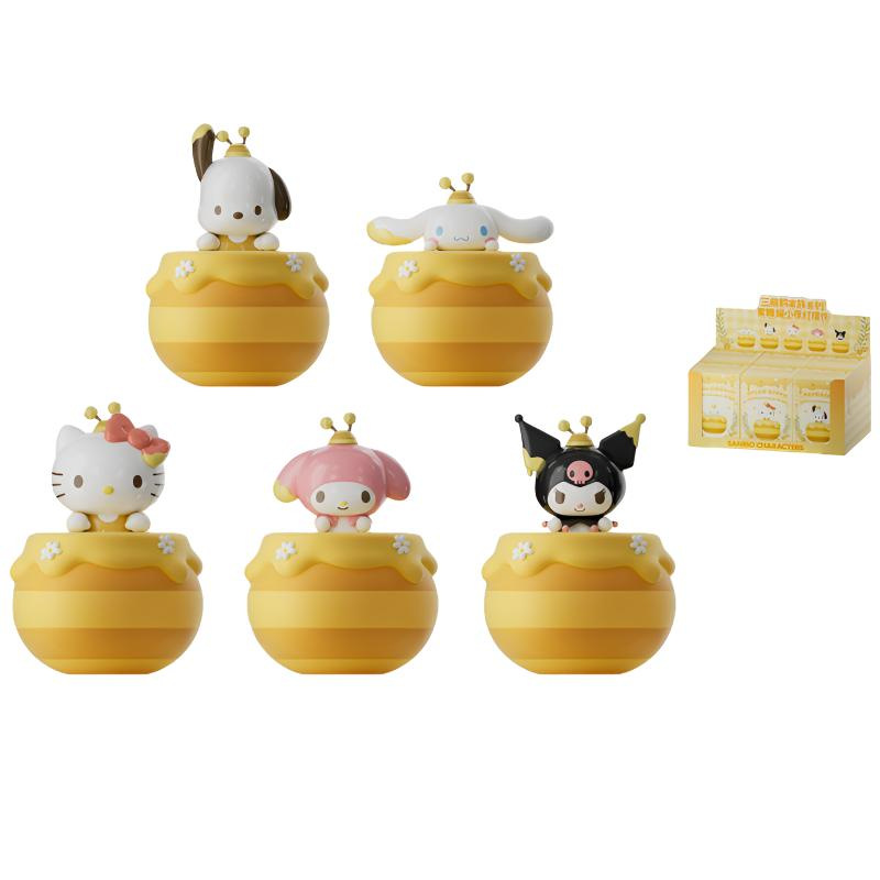 Genuine Sanrio honey jar night light figurine HelloKitty Kuromi collectible gift full image