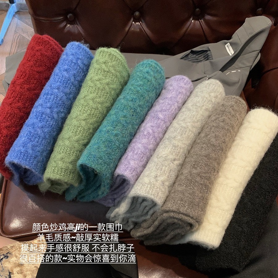 One-piece wool blend soft and glutinous knitted woolen scarf for women in autumn and winter, Korean style, versatile and warm, solid color student twist neck, wholesale from street stalls Specification image