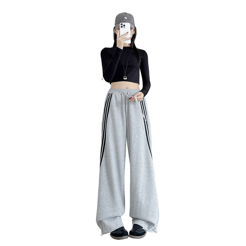 New grey striped sportswear pants for women in autumn and winter, slimming wide-leg sweatpants, loose high-waisted straight-leg casual fleece pants Item Picture