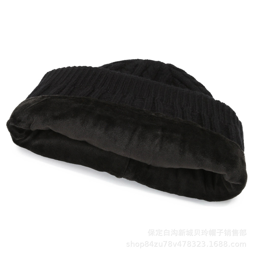 Men's winter woolen cap, thickened knitted cap, elastic band, warm and cold-proof. Women's headscarf cap with fleece to protect against wind and cold Application Scenario