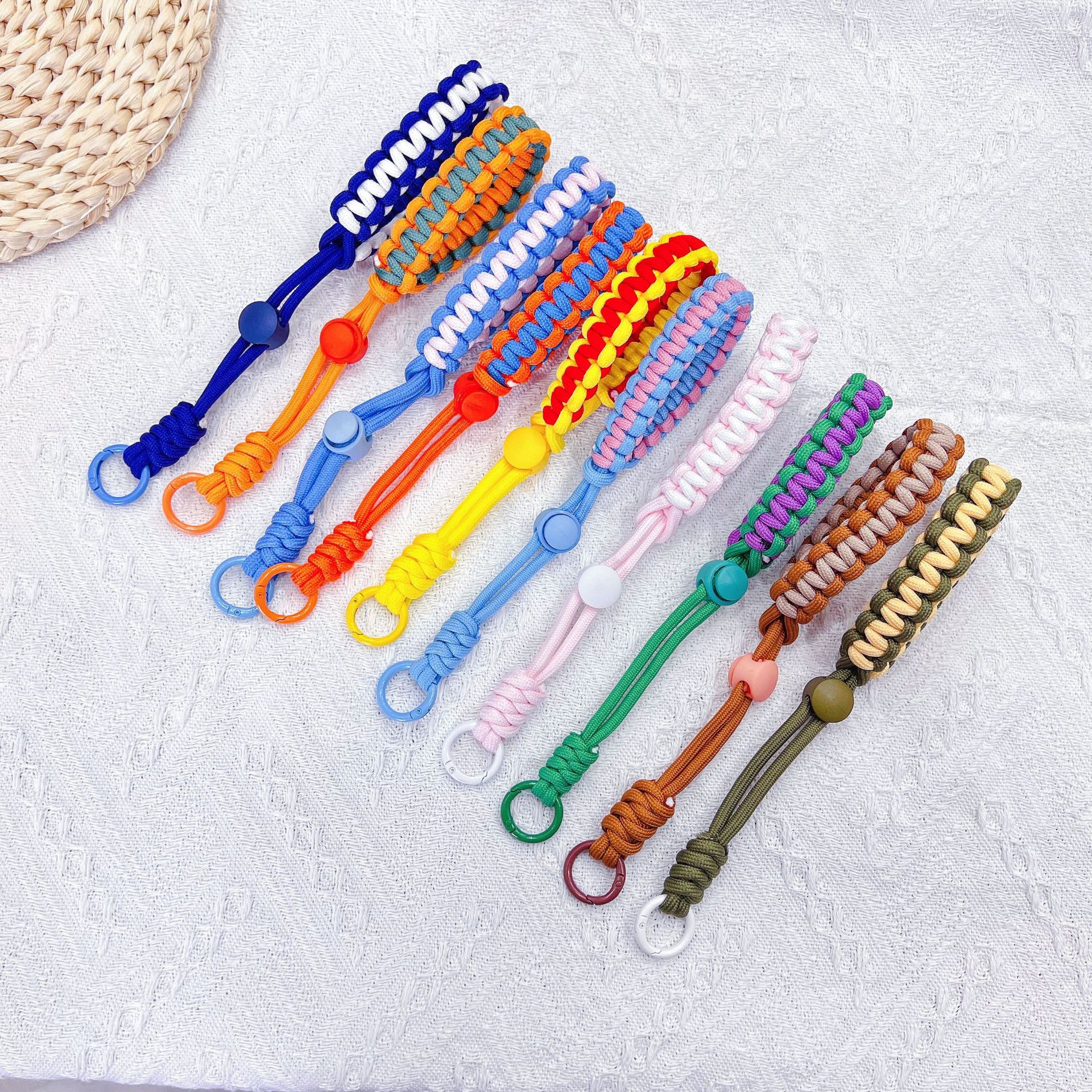 Hand-woven short mobile phone lanyard, adjustable multi-functional camera water cup wrist strap, anti-loss, sturdy and durable details Picture