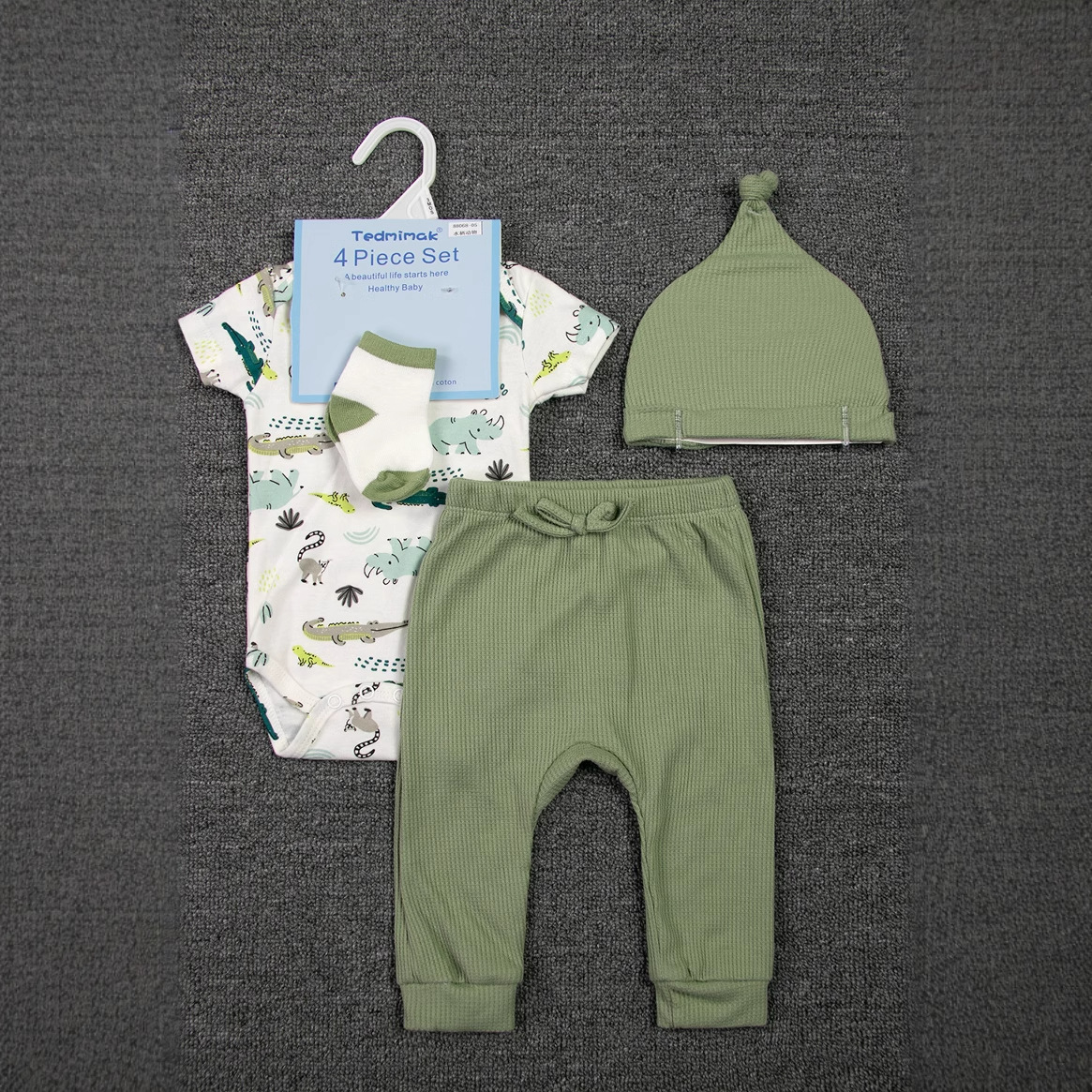 Wholesale and export of baby clothes, ins new styles of pure cotton short-sleeved, baggy clothes, long pants, hats, socks and sets for babies Specification image