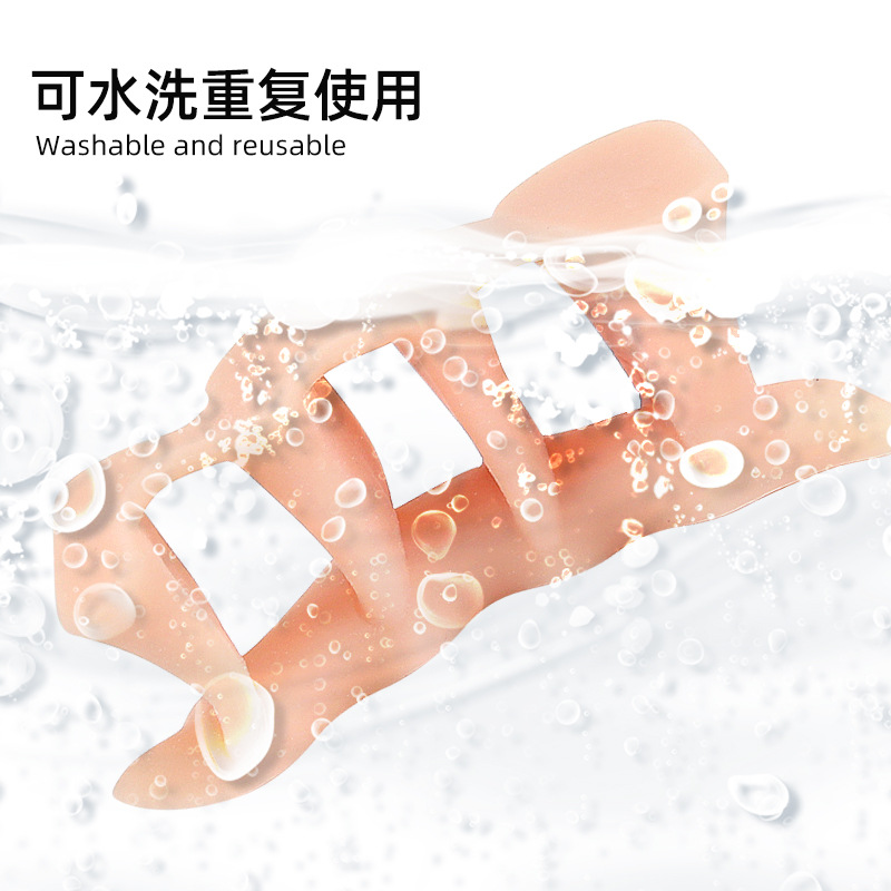Three-hole hallux valgus toe device, double toe separator, toe separation device, little finger can wear shoe covers Application Scenario