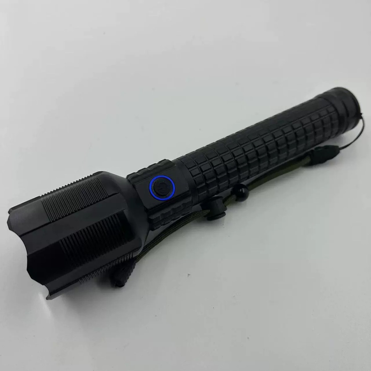 Cross-border high-intensity flashlight, quad-core telescopic zoom, battery level display, USB charging, outdoor long-range waterproof flashlight Specification image