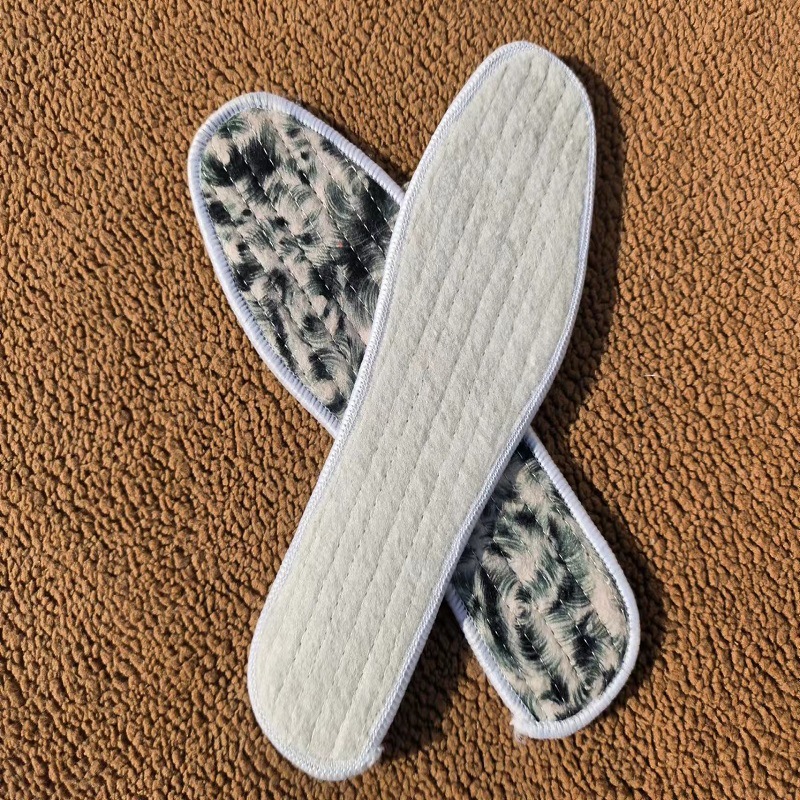 Blue phoenix tail warm winter insoles, comfortable cotton wool felt cotton insoles for men and women, wholesale red phoenix tail insoles for men Specification image