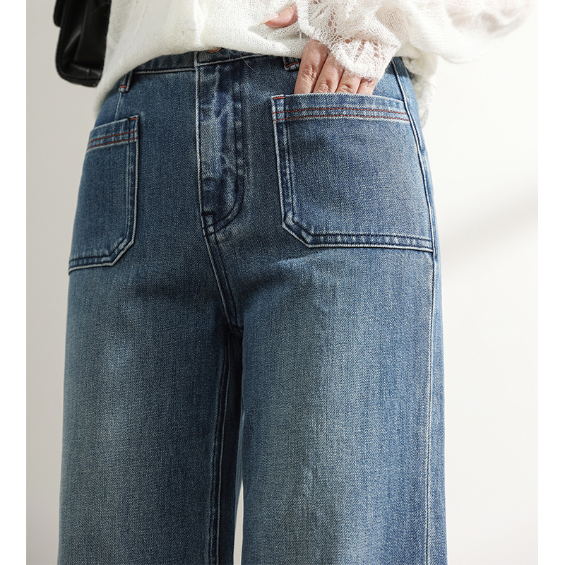 Factory direct sales of new loose and retro Lyocell cotton jeans. Pear-shaped figure, front pocket, flared flared pants with four-sided elasticity Application Scenario