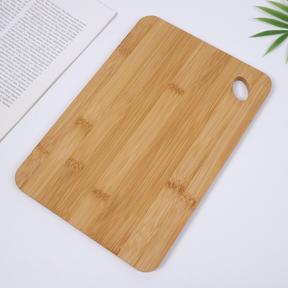 Cross-border solid wood cutting board, household kitchen bamboo and wood cutting board, multi-functional round hole handle cutting board, fruit cutting board Application Scenario
