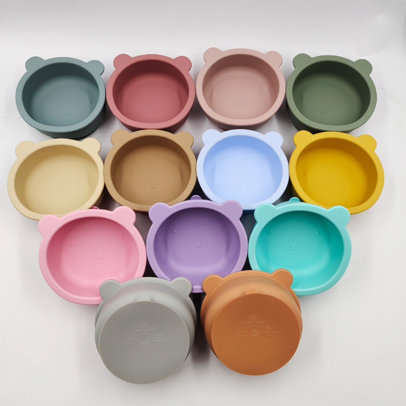 新款热销婴儿防摔碗硅胶吸盘碗儿童小熊辅食碗食品级宝宝吃饭餐具